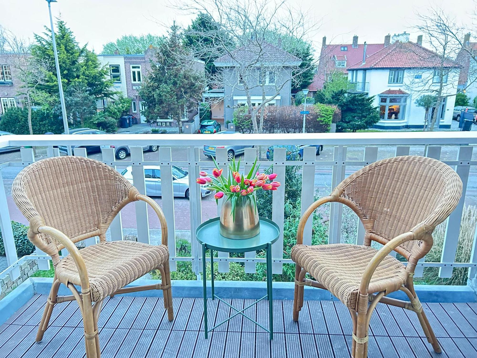 Lovely Spacious Apartment Зандфорт Экстерьер фото